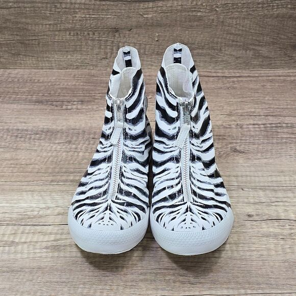 Converse Chuck Taylor All Star Shroud Hi Women's Size 7 White Black Zebra Shoes - Picture 2 of 9